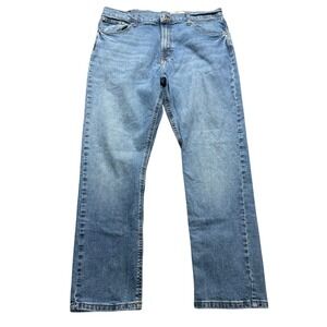 Wrangler Jeans Men's 36x30 Blue Denim Athletic Fit Straight Leg Casual Pants